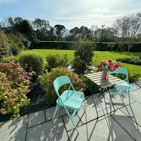 Aherlow Valley Hideaway *